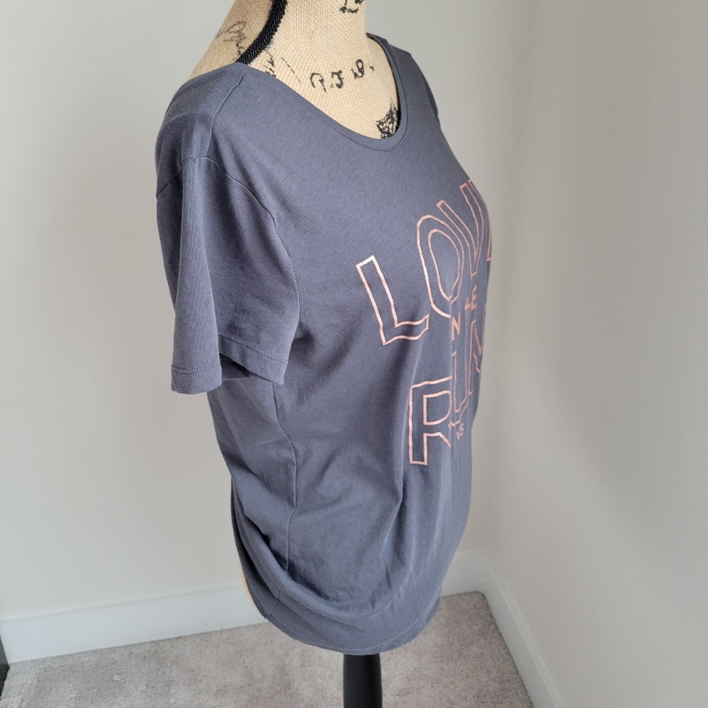 Victoria's Secret Ruched-back Tee - Picture 5 of 9